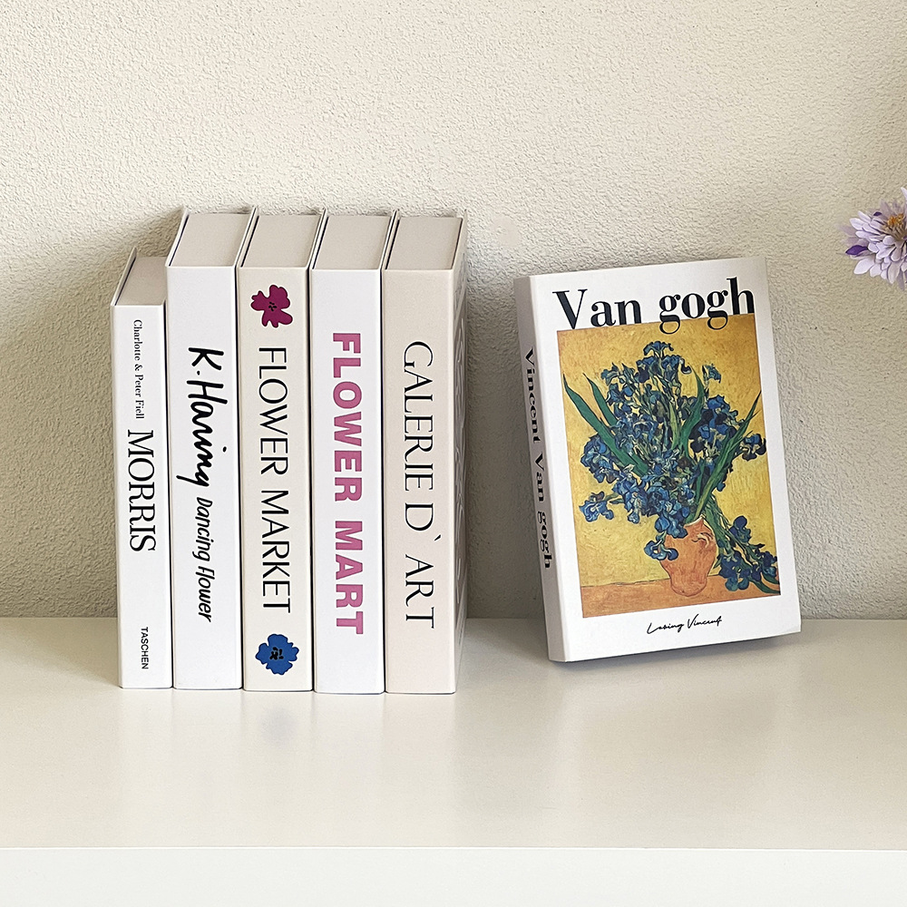 Simulation Book Art Flower Eng - Interior Design Book recensione e prezzo