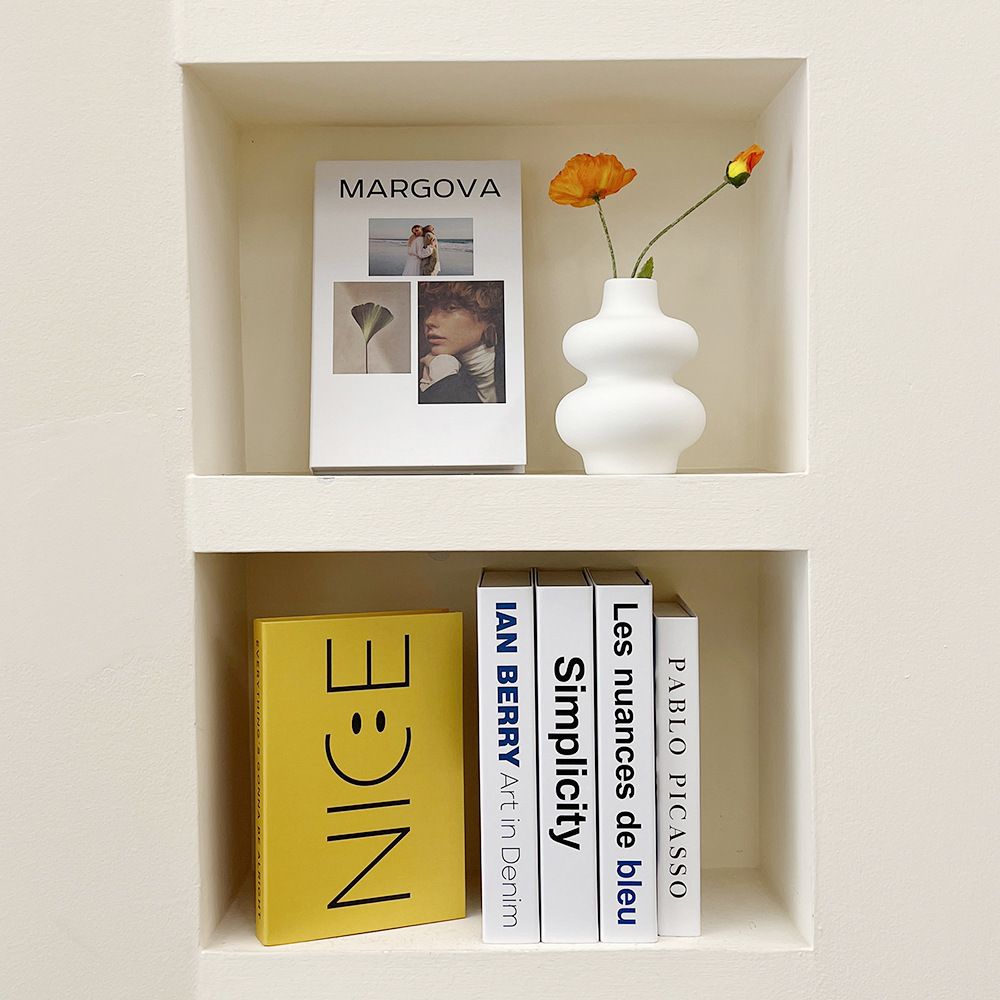 Simulation Book Art Flower Eng - Interior Design Book recensione e prezzo
