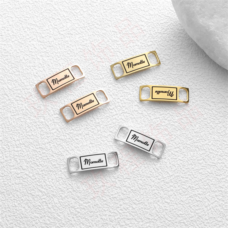 Personalized Shoe Buckle Custo - Interior Design Names recensione e prezzo