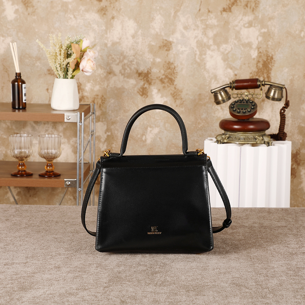 Ladies' handbag, 2026 season n - Interior Design High End recensione e prezzo
