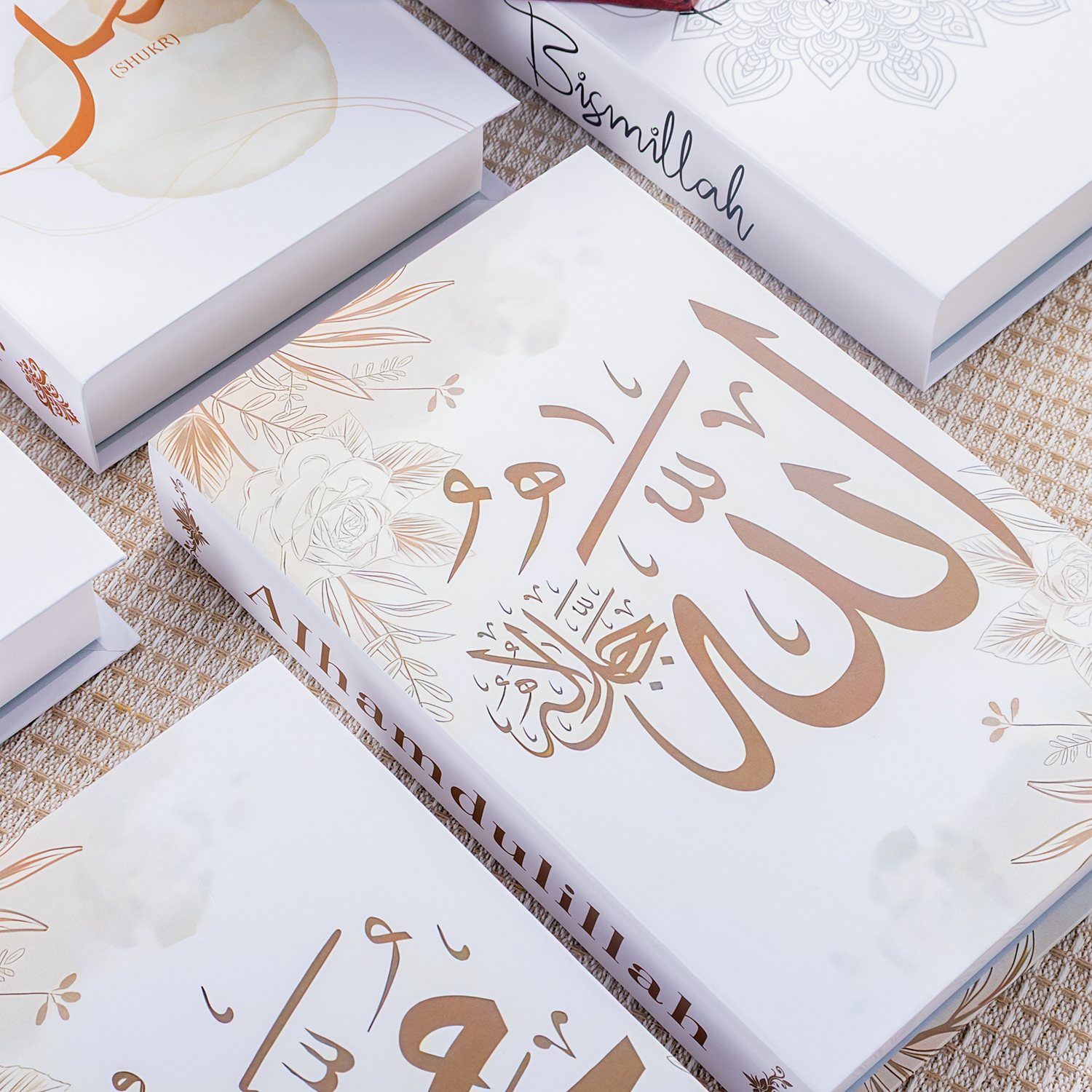 Islamic Luxury Fake Book Decor - Interior Design Book recensione e prezzo