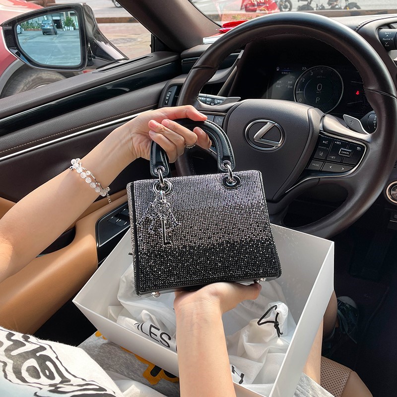 Women's handbag 2024 new high- - Interior Design High End recensione e prezzo