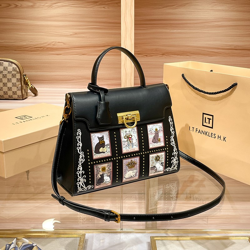 Women's handbag brand handbag  - Interior Design High End recensione e prezzo