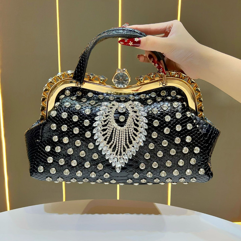 2025 High End Big Rhinestones  - Interior Design High End recensione e prezzo