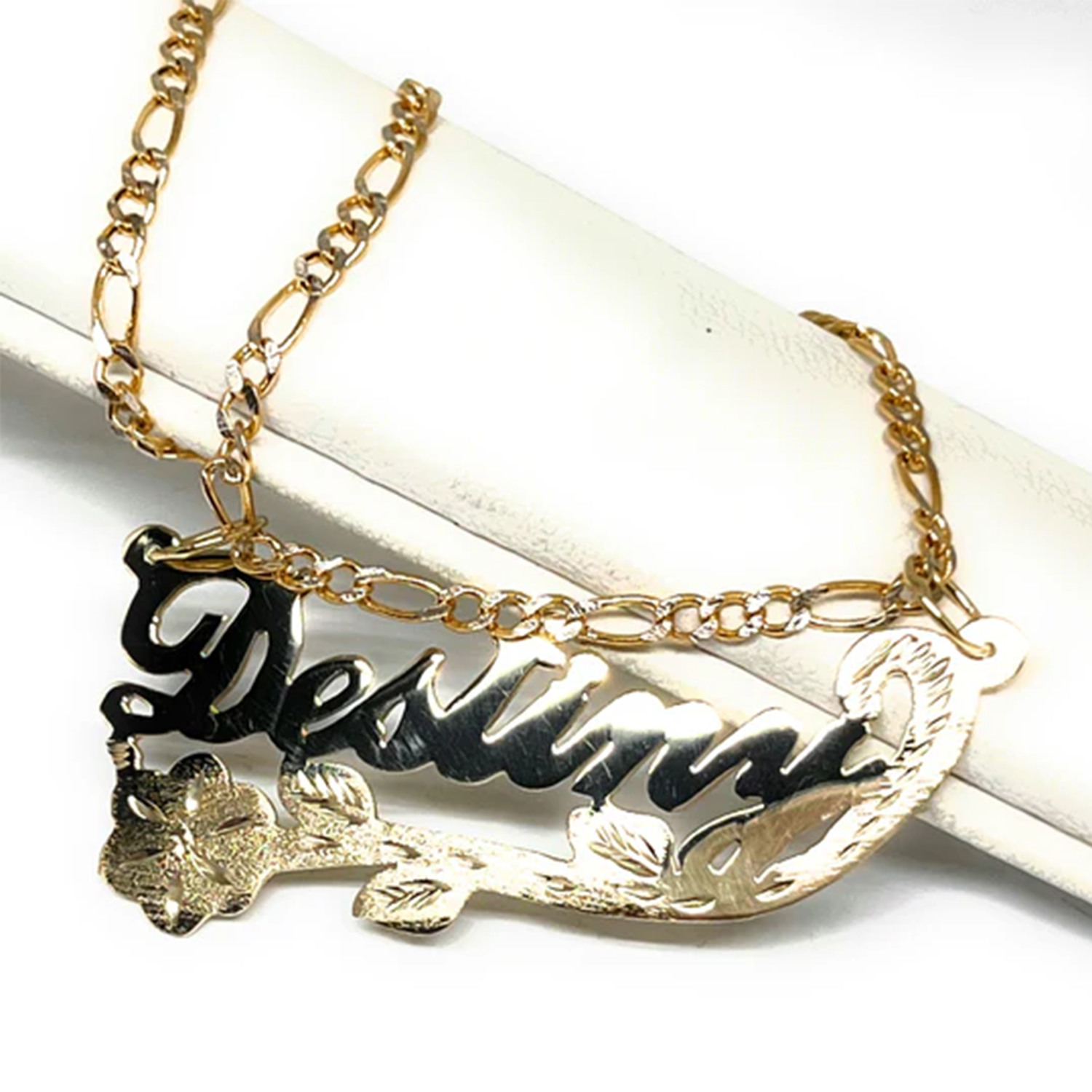 Custom Name Jewelry Retro Styl - Interior Design Names recensione e prezzo