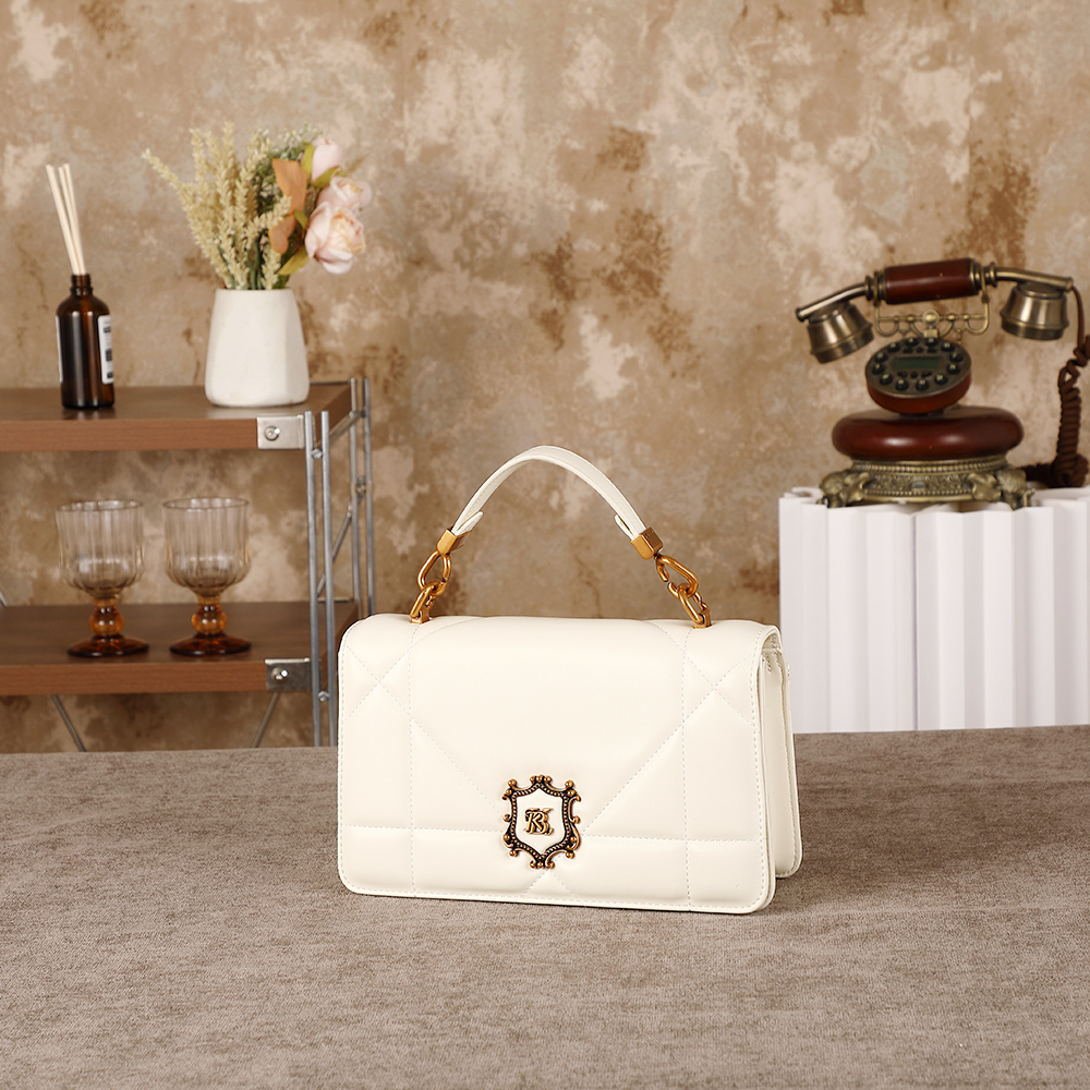 Ladies' handbag, 2026 season n - Interior Design High End recensione e prezzo